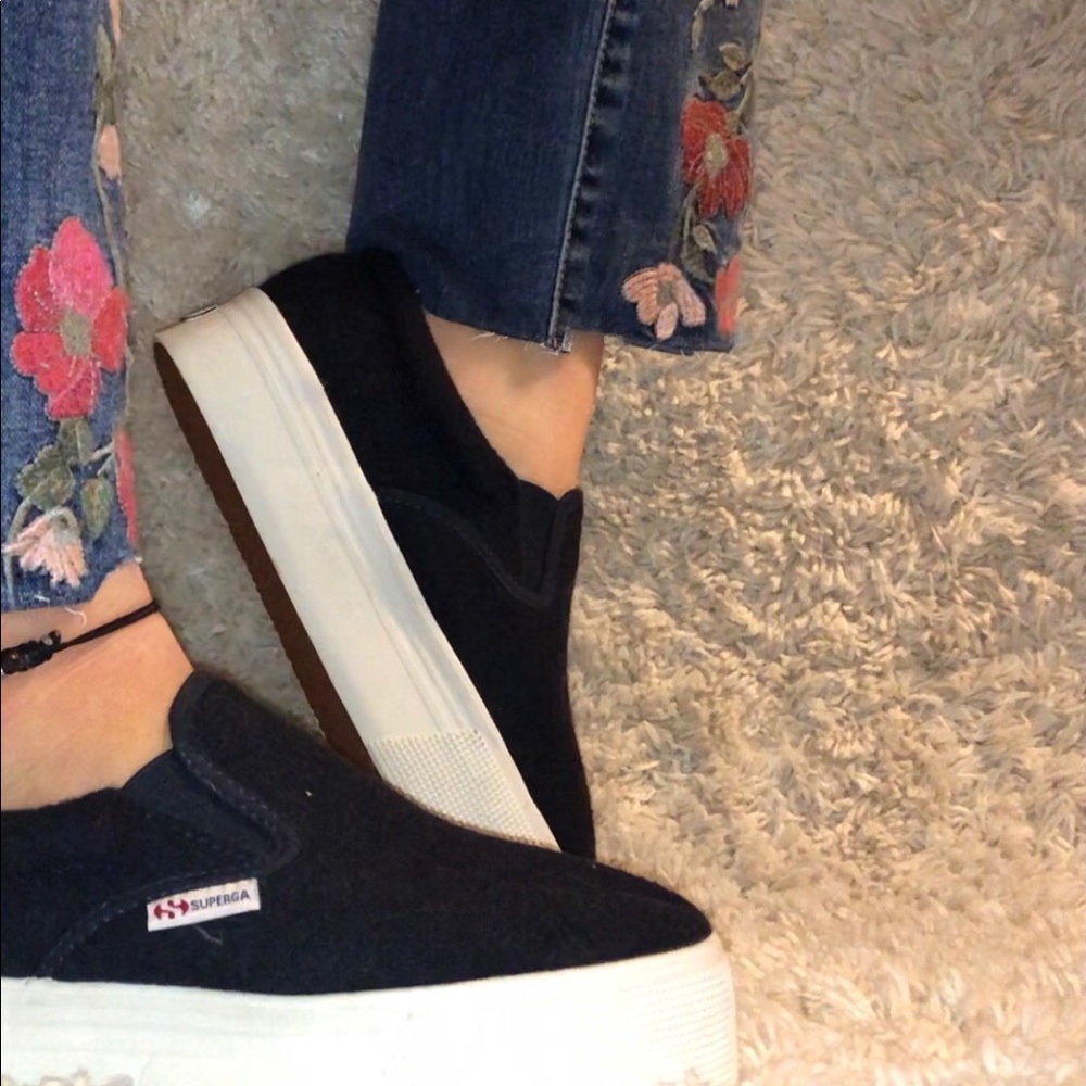 Women’s superga shoe